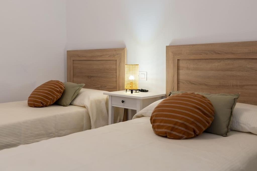 Lxr La Perla Renovated 2Hab. Apt 贝纳尔马德纳 外观 照片